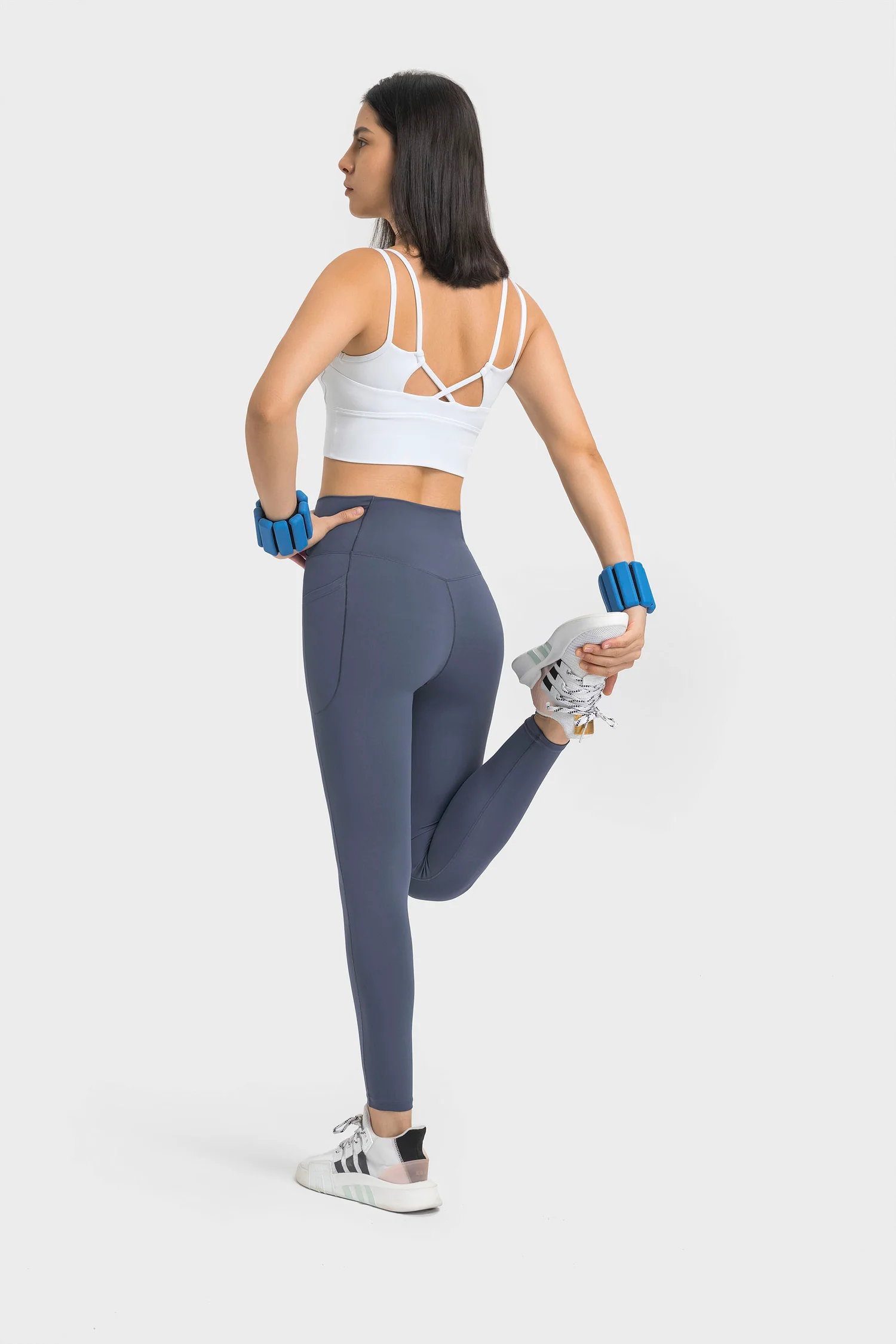 High-Waist Crossover Leggings With Pockets - Image 2